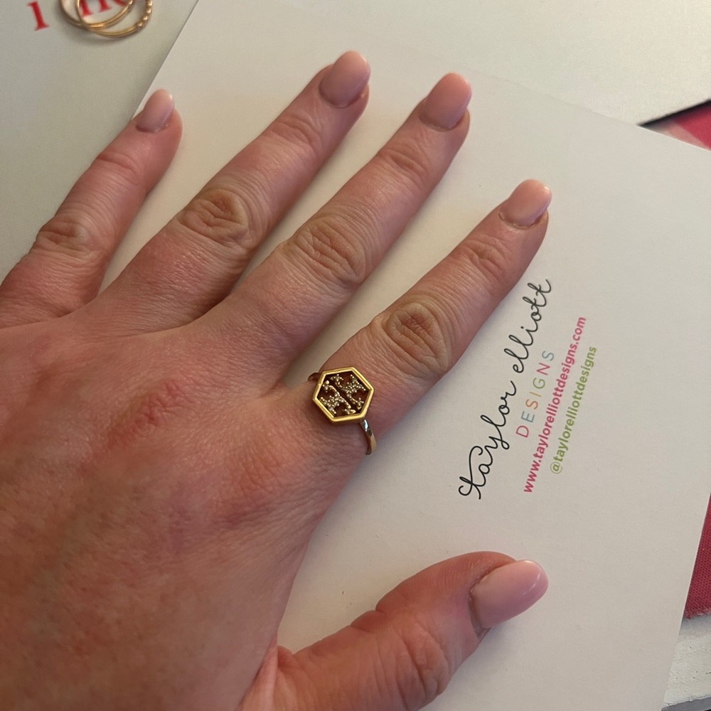 Tory Burch Gold Ring NWT. Size 8. Beautiful! Hex T logo.